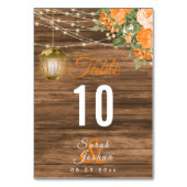 Bois, lanternes et fleurs orange | Cartes de table (Dos)