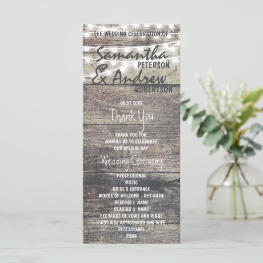 Bois rustique et lampes à cordes Programme de mari (Debout devant)