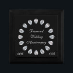 Boîte À Souvenirs Anniversaire de noces de diamant<br><div class="desc">Petite boîte-cadeau d'anniversaire de noces de diamant. Thème - mari décoratif d'épouse de soixantième bijoux élégants élégants de bijoux</div>