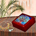 Boîte À Souvenirs Arbre De Vie Avec Oiseaux Et Fleurs Dans Le Ciel N<br><div class="desc">Arbre coloré de la maison pièce de décoration, avec branches brunes et feuilles verts. Les branches ont des fleurs rouges, violettes, jaunes et blanches. On peut aussi l’appeler l’arbre de vie d’un colibri. En bas, on voit un cerf, une chèvre, du maïs, un peyote et un enfant jouer. Au sommet,...</div>