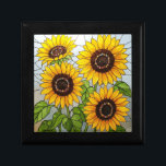 Boîte À Souvenirs Bijoux en fleurs de soleil bijoux<br><div class="desc">Élégant motif de tournesols centre à bijoux éclatants dans un effet de vitrail. Délicat et gai. Parfait pour les bijoux en magasin et autres trésors,  ou donner comme cadeau personnel.</div>