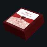 Boîte À Souvenirs Boîte à cadeaux Damask 40th Mariage Anniversary<br><div class="desc">Un design Digitalbcon Images Design avec des couleurs rouges et blanches rubis et un thème de design damassé avec une variété d'images, de formes, de motifs, de styles et de polices personnalisés dans ce "Damask 40th Mariage Anniversary Design" unique en son genre. Ce design attrayant et élégant est complété par...</div>