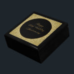 Boîte À Souvenirs Boîte cadeau du 50e anniversaire du Mariage<br><div class="desc">Un design d'images Digitalbcon avec une couleur or et noir avec une variété d'images, de formes, de motifs, de styles et de polices personnalisées dans cette boîte-cadeau unique "Anniversaire du Mariage d'or". Ce design élégant et attrayant fait le cadeau parfait pour le couple Anniversaire, de n'importe quel membre de la...</div>