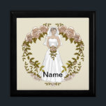 Boîte À Souvenirs Boîte cadeau mariage de mariée amoureuse<br><div class="desc">Boîte cadeau mariage de mariée aimante, vêtements Mariages, t-shirts Mariages, cadeaux de mariage par ArtMuvz Illustration. Correspondant douche de nage Mariage personnalisable, réception, drap de répétition. Célébrez votre amour avec style avec nos designs mariages, Parfait pour la mariée, mariée, mariage et invités. Vous pouvez personnaliser avec vos noms ou votre...</div>