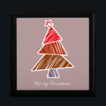 Boîte À Souvenirs Boîte cadeau Red Sketchy Christmas Tree<br><div class="desc">Joli motif coloré avec des arbres de noël griffés. Un cadeau de Noël parfait.</div>
