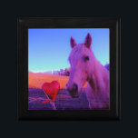 Boîte À Souvenirs Cheval Brown et Coeur Rouge<br><div class="desc">Cheval Brown et Coeur Rouge Photo de Sandy Closs. mariages,  coeur,  coeur,  Cheval,  chevaux,  poney,  poney,  amour,  Saint Valentin,  Saint Valentin, </div>