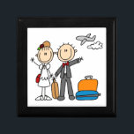 Boîte À Souvenirs Chiffre T-shirts et cadeaux de bâton de lune de<br><div class="desc">Collez la figure T-shirts de jeunes-mariés de mariage,  tasses,  cartes,  autocollants,  magnet,  sacs fourre-tout,  souvenirs,  porte - clés,  sets de table,  les classeurs,  et plus en comportant un chiffre jeunes mariés de bâton qui s'embarquent sur leur lune de miel après avoir été marié !</div>