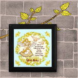 Boîte À Souvenirs Christian Friend Angel<br><div class="desc">Friend Angel boîte cadeau par ArtMuvz Illustration. Correspondance des cadeaux et vêtements d'anges personnalisables. Les cadeaux d'anges sont une façon réfléchie et significative de montrer à quelqu'un qui vous tient à coeur. Que vous cherchiez un cadeau pour un ami, un membre de la famille ou un proche, il y a...</div>