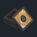 Boîte À Souvenirs De Première Qualité Beige et marbre Brown clair Monogramme personnalis<br><div class="desc">Image de la texture en pierre de marbre beige et marron avec cercle et monogramme personnalisable.</div>