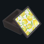 Boîte À Souvenirs De Première Qualité Citrons et motif feuille<br><div class="desc">Motif d'aquarelle à base de citrons et de feuilles</div>
