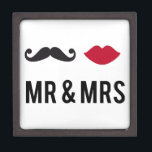 Boîte À Souvenirs De Première Qualité M. et Mme avec la moustache et les lèvres rouges<br><div class="desc">M. et Mme avec la moustache et les lèvres rouges pour épouser,  mariage,  fiançailles,  cartes,  autocollant,  cadeau</div>