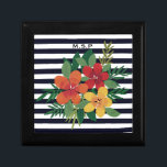 Boîte À Souvenirs Flore colorée sur bandes noir et blanc<br><div class="desc">Bandes modernes et fourre-tout florale avec monogramme en option.</div>