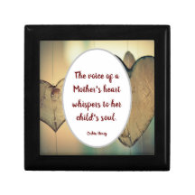 La Voix d'une mère pleure le coeur