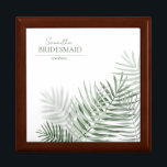 Boîte À Souvenirs Lush Palm Leaf Mariage Bridesmaid Green/Wht ID956<br><div class="desc">Une palette de couleurs tendance dans les tons allant du thé doux et de la mousse au vert foncé chasseur; des cadres géométriques étincelants et d'élégantes mises en scène de design, fournissent la base de cette suite mariage passionnante. Que vous planifiez un mariage de destination ou que vous séjourniez à...</div>