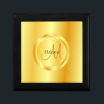 Boîte À Souvenirs Modèle glamour Faux Or Monogramme moderne<br><div class="desc">Modèle Glamour Faux Or Moderne Monogramme Élégant Bijoux en bois Keepsaké boîte cadeau.</div>