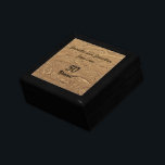 Boîte À Souvenirs Or de liquide de boîte-cadeau d'anniversaire de<br><div class="desc">Ces cadeau/boîte à bijoux est un beau cadeau pour les couples célébrant leur anniversaire ou faveurs de mariage d'or pour des participants de partie ! Elle emploie notre motif populaire "d'or liquide", qui a les invitations assorties, des cartes de RSVP, merci note, et d'autres articles. Vous pouvez facilement personnaliser les...</div>
