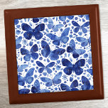 Boîte À Souvenirs Papillons Aquarelle Bleu<br><div class="desc">Peinture à papillon bleu et blanc Indigo.</div>