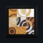 Boîte À Souvenirs Peinture moderne avec Motifs circulaires<br><div class="desc">Peint par Norman Wyatt,  Jr. ce tableau moderne présente des motifs circulaires multicolores en neuf carrés. Bon pour un mur qui a besoin d'art aussi bien que quelqu'un qui veut pratiquer son lancer de fléchettes!</div>