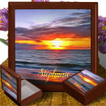 Boîte À Souvenirs Puerto Sunset 1739 Bijoux Keepsakbox<br><div class="desc">Tableau Collection "Puerto Sunset 1739" Tenez vos objets de valeur dans cette belle boîte de conservation. Boite en bois laqué couleur chêne doré, noire ébène, vert émeraude ou` acajou rouge. Son revêtement intérieur protège vos bijoux et objets de collection. Personnalisez la page produit ou cliquez sur le bouton "Personnaliser" pour...</div>