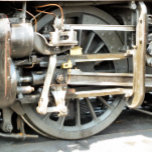 BOÎTE À SOUVENIRS TRAINS À VAPEUR<br><div class="desc">Un design photographique de la roue d'un train à vapeur.</div>
