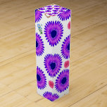 Boite Cadeau Pour Bouteille De Vin Boîte à cadeaux de vin Floral<br><div class="desc">Boite cadeau de vin Quelque chose pour tout le monde offre une boîte cadeau de vin personnalisée customisée spécialement pour ce moment spécial avec vos proches. Cette boîte cadeau unique impressionne vos amis et votre famille. Pendant que vous êtes déjà ici, vous pouvez vouloir voir d’autres articles connexes de salle...</div>