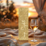 Boite Cadeau Pour Bouteille De Vin Boîte à cadeaux Gold Camp Bride de luxe<br><div class="desc">Levez votre week-end de bachelorette ou douche nuptiale avec cette luxueuse boîte à vin Camp Bride en or. Doté d'une texture dorée chatoyante et d'une élégante personnalisation du script, cette boîte est parfaite pour donner du vin ou du champagne à la future mariée ou à sa fête de mariée. Son...</div>