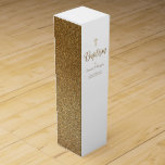Boite Cadeau Pour Bouteille De Vin Chic Baptême Gold Croix blanche Espagnol merci<br><div class="desc">Elevez votre Merci Baptême avec élégance : Chic Baptism Gold Blanc Croix Espagnol Merci boîte à vin. Voici notre Chic Baptism Gold White Cross Spanish Merci Wine Box - un témoignage de la beauté de la présentation et une célébration d'un moment béni. Conçue pour exalter la simplicité moderne et l'élégance...</div>