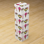 Boite Cadeau Pour Bouteille De Vin Crème glacée Social Banane Fractionné Sundae Cone<br><div class="desc">Parfait pour une soirée à la crème glacée ou faire votre propre fête de soleil ! La conception de la plaque de papier présente une illustration originale d'un cône de crème glacée, d'une fissure de banane, de sundae de fudge chaud et d'un milk-shake aux fraises. Cette illustration est également disponible...</div>