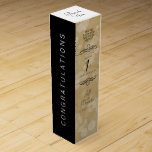 Boite Cadeau Pour Bouteille De Vin Élégante fête du 1er anniversaire du Mariage de pa<br><div class="desc">Ajoutez une touche spéciale aux célébrations du 1er anniversaire du mariage avec cette boîte à vin commémorative! Elégant serif noir et sans serif en lettres avec des confettis hexagonaux sur un arrière - plan de papier vieilli ajoutent une touche mémorable pour cette occasion spéciale et jalon. Customisez avec les noms...</div>