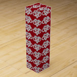 Boite Cadeau Pour Bouteille De Vin Red Ribbon Infinity Heart Wine Box Cadeau<br><div class="desc">Transformez une bouteille de vin en cadeau avec une belle boîte à vin. Qu’il s’agisse d’offrir une bouteille pour une occasion spéciale ou d’apporter une bouteille à la maison d’un ami pour le dîner,  une boîte à vin la rend instantanément plus agréable.</div>