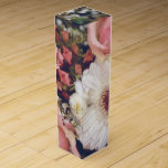 Boite Pour Bouteille De Vin Bouquet romantique de fleur<br><div class="desc">Fleurs de rose et blanches roses molles dans le bouquet romantique sur des produits et des faveurs de partie,  idéaux pour des mariages.</div>