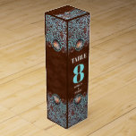 Boite Pour Bouteille De Vin cowboy brun turquoise pays mariage de l'ouest<br><div class="desc">cave à vin mariage de l'ouest du pays de cowboy brun turquoise. Western Wine Box Numéros de table pour votre dîner d'accueil de mariage de cowboy pays.</div>