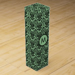 Boite Pour Bouteille De Vin Motif Monogramme noir et vert de Damas florales<br><div class="desc">Monogramme élégant noir et vert vintage damas à fleurs motif</div>