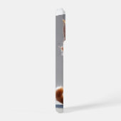 Boîtier iPhone 15 Pro avec un design de chat adora (Côté droit)