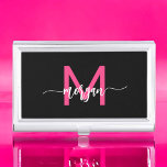 Boîtier Pour Cartes De Visite Chaud rose noir moderne Script Girl Monogramme Nom<br><div class="desc">Faites une déclaration professionnelle avec notre Hot Pink Modern Script Girly Monogramme Nom Business Card Case! Cette coque élégante et élégante présente un design rose chaud audacieux, personnalisé avec votre nom dans un élégant script moderne pour une touche chic et personnalisée. Parfait pour transporter et protéger vos cartes de visite,...</div>