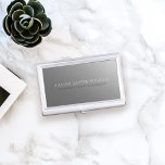 Boîtier Pour Cartes De Visite Détenteur de carte de visite Silver extrêmement im<br><div class="desc">Ajoutez votre nom à ce Porte-Cartes d'Affaires Argent Extrêmement Important et ajoutez-y vos cartes de visite. Fait le cadeau parfait pour la personne extrêmement importante dans votre vie</div>