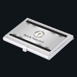 Boîtier Pour Cartes De Visite Dossier de carte de visite Médicale<br><div class="desc">Porte-carte de visite à thème Médicale avec image arrière - plan à l'aspect argent simulée cool et symbole médical imprimé sur le devant,  y compris votre nom et profession professionnellement affiché pour votre meilleure première impression. Conçu pour un médecin,  une infirmière,  un médecin ou un professionnel de la santé.</div>