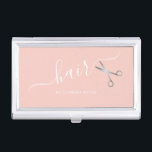 Boîtier Pour Cartes De Visite Elégant ciseaux d'argent moderne coiffeur<br><div class="desc">Design moderne et élégant pour coiffeurs avec ciseaux faux argent et police de calligraphie élégante.</div>