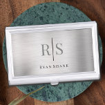 Boîtier Pour Cartes De Visite Élégant Monogramme Gris & Nom Noir, Argent Brossé<br><div class="desc">Ce design élégant brossé Argent avec monogramme gris personnalisé et nom noir fonctionne bien pour de nombreuses professions. Idéal pour les designers d'intérieur,  les consultants,  les peintres de cheveux et de maquillage,  les professionnels d'entreprise,  les revendeurs,  les vendeurs associés,  les planificateurs immobiliers et plus encore.</div>