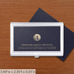 Boîtier Pour Cartes De Visite Logo Entreprise Entreprise Entreprise Luxe<br><div class="desc">Un luxueux modèle d'entreprise personnalisé dans un style moderne qui peut être facilement mis à jour avec le logo et le texte de votre entreprise. Conçu avec un logo de sceau or brossé, vous pouvez customiser en changeant le texte et l'image à l'aide des champs fournis. Un design de marque...</div>