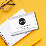 Boîtier Pour Cartes De Visite Logo personnalisé minimaliste moderne Simple Noir<br><div class="desc">Personnalisez votre magnifique minimaliste moderne Logo personnalisé Simple Coque de carte blanche noire ! Si vous avez besoin d'aide,  veuillez nous le faire savoir à belytaliarecipes@gmail.com,  et nous vous aiderons volontiers.© Belytalia 2022</div>