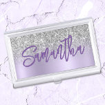 Boîtier Pour Cartes De Visite Luxe Parties scintillant argent Lavender Ombre per<br><div class="desc">Porte-carte de visite de glam pour fille qui présente une parties scintillant gris argent brillant de luxe avec une lavande violet clair brillant ombragé design bloc de couleurs. Le nom comporte un style de calligraphie manuscrite en écriture manuscrite noire moderne. Customisez la couleur, la taille et le style de la...</div>