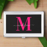 Boîtier Pour Cartes De Visite Nom initial unique l Bold Pink & Black Typographie<br><div class="desc">Un coque carte de visite de nom unique avec typographie rose et noire audacieuse. Les initiales personnalisées sont affichées dans une police moderne et attrayante,  créant un look élégant et professionnel. Parfait pour transporter et organiser vos cartes de visite avec une touche personnelle.</div>
