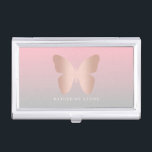 Boîtier Pour Cartes De Visite Papillon rose à la mode moderne élégant d'or<br><div class="desc">Belle conception de papillon dans l'or rose,  le rose et le gris de faux.</div>
