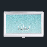 Boîtier Pour Cartes De Visite Parties scintillant bleue personnalisée Nom Ombre<br><div class="desc">Design chic imitation parties scintillant bleue avec l'effet ombre, la parties scintillant bleue se détache sur un arrière - plan blanc. Vous pouvez personnaliser cette élégante pochette d'ordinateur portable avec votre nom et monogramme ou autre texte. Coque carte de visite cadeau personnalisé parfait. Conçu exclusivement pour vous par Happy Dolphin...</div>