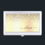 Boîtier Pour Cartes De Visite Parties scintillant d'or Monogramme métallique Nom<br><div class="desc">Gold Faux Foil Metallic Sparkle Parties scintillant brossé Métal Monogramme Nom Titulaire de carte de visite. Cela rend le cadeau parfait pour 16 ans,  mariage,  douche nuptiale,  anniversaire,  baby shower ou bachelorette pour quelqu'un qui aime le luxe glam et les styles chic.</div>