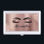 Boîtier Pour Cartes De Visite Rose Gold Blush Pink Monogram Glitter Eyelashes<br><div class="desc">Rose Gold - Blush Pink Faux Foil Parties scintillant d'étincelle métallique broyée Monogramme en métal Nom et cils initiaux (cils), Extensions d'oreille et des yeux Porte-carte d'affaires. Cela rend le cadeau parfait pour 16 ans, mariage, douche nuptiale, anniversaire, baby shower ou bachelorette cadeau pour quelqu'un décorant sa chambre dans le...</div>