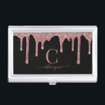 Boîtier Pour Cartes De Visite Rose noir Parties scintillant d'or  Monogramme<br><div class="desc">Chic Rose Gold Sparkle Parties scintillant Drips Monogramme Black Business Card Titolder. Le luxe vous envahit et vous devriez le montrer ! Facile à customiser avec votre propre nom et vos détails. Veuillez nous contacter à cedarandstring@gmail.com si vous avez besoin d'aide pour la conception ou les produits correspondants.</div>