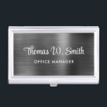 Boîtier Pour Cartes De Visite Script moderne Professional Silver Grey<br><div class="desc">Coque carte de visite moderne brossé gris argent foncé avec votre nom dans un élégant script blanc. Ajoutez le titre de votre emploi en simple typographie blanche.</div>