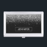 Boîtier Pour Cartes De Visite Silver Black Parties scintillant Girl Monogramme N<br><div class="desc">Parties scintillant Argent et Noir Étincelle Nom du monogramme Titulaire de la carte d'affaires. Cela rend le cadeau parfait pour 16 ans,  mariage,  douche nuptiale,  anniversaire,  baby shower ou bachelorette pour quelqu'un qui aime le luxe glam et les styles chic.</div>